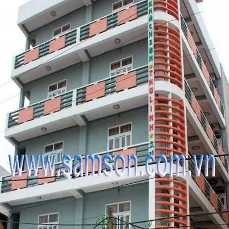 Khach San Thu Linh Hotel Thanh Hóa Buitenkant foto