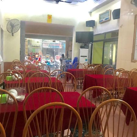 Khach San Thu Linh Hotel Thanh Hóa Buitenkant foto