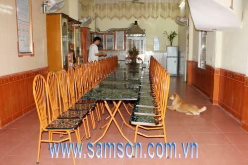 Khach San Thu Linh Hotel Thanh Hóa Buitenkant foto